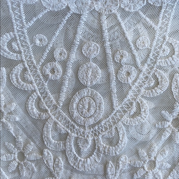 REWIND Sheer Lace Embroidered Bell Sleeve Top 🔴 - Picture 11 of 14